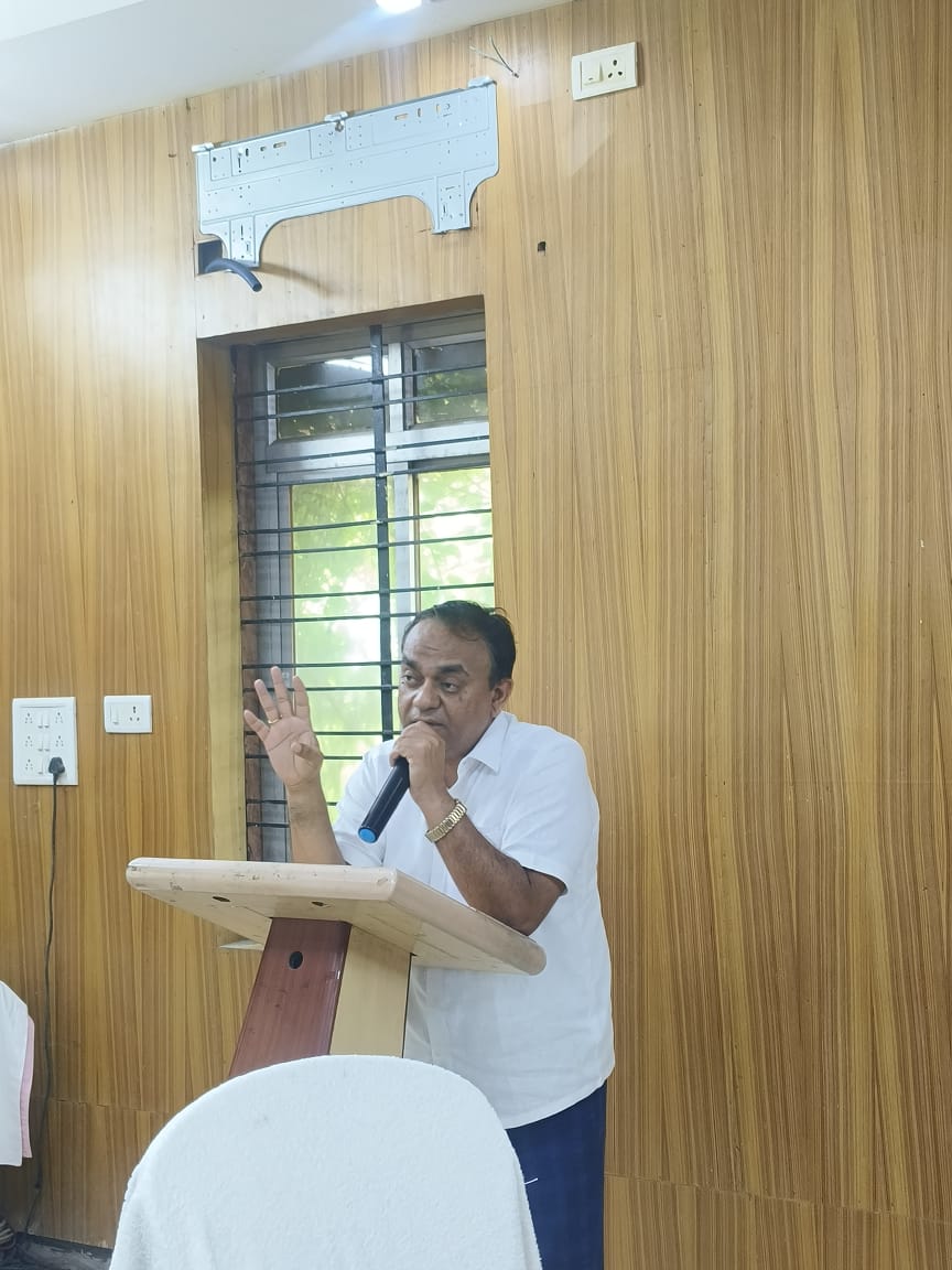 Kushabhau Thakre Patrakarita Avam Jansanchar Vishwavidyalaya